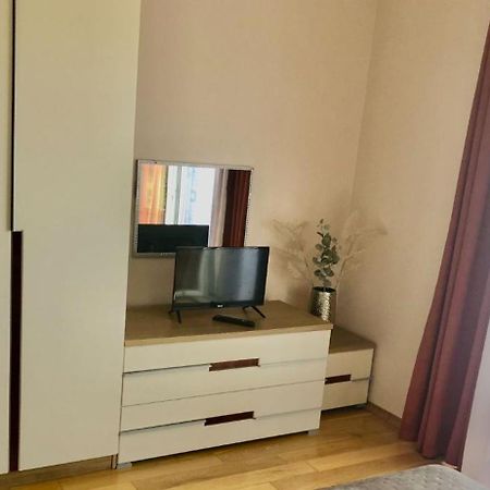 Villa Luce Mit Pool Makarska Bagian luar foto