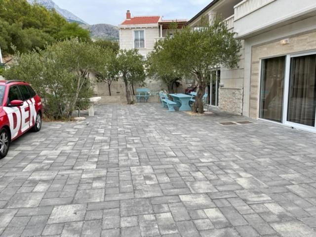 Villa Luce Mit Pool Makarska Bagian luar foto