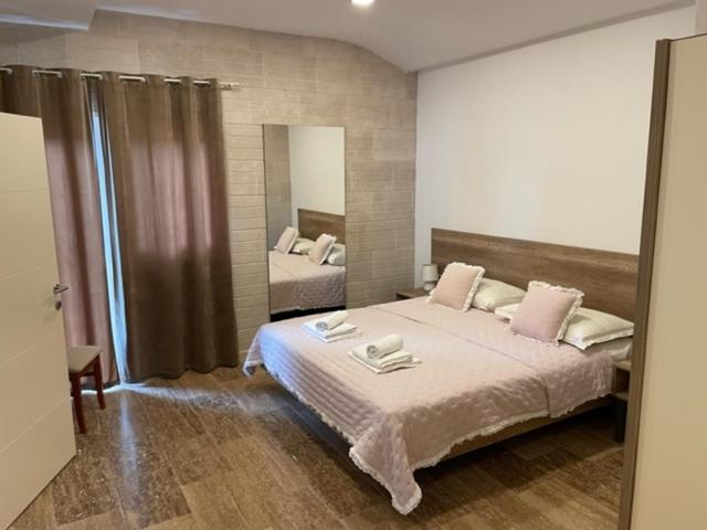 Villa Luce Mit Pool Makarska Bagian luar foto