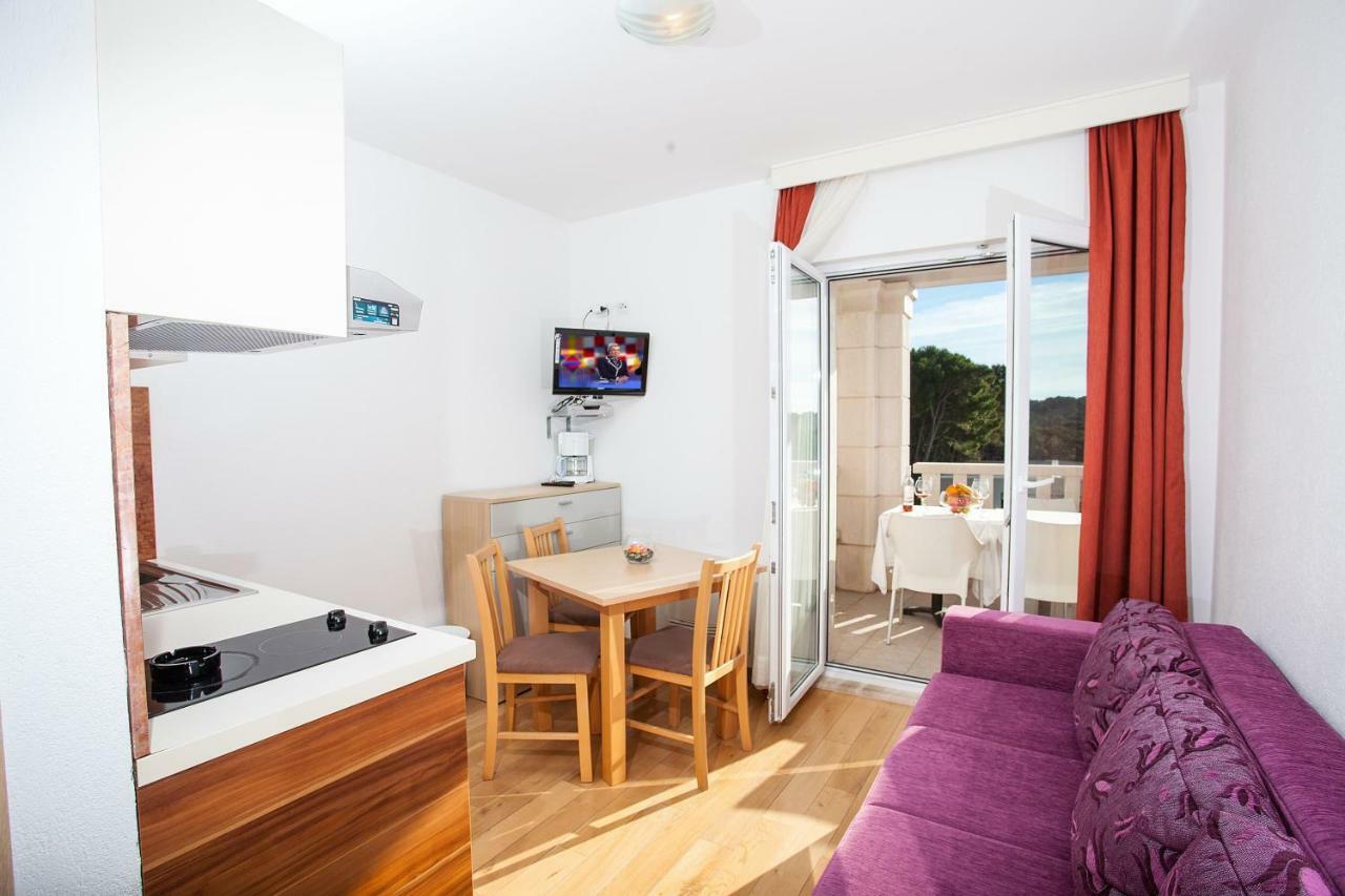 Villa Luce Mit Pool Makarska Bagian luar foto