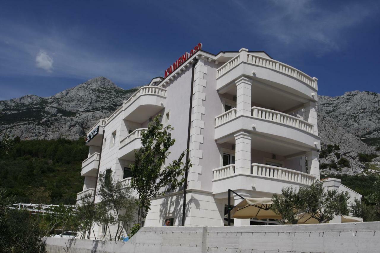 Villa Luce Mit Pool Makarska Ruang foto