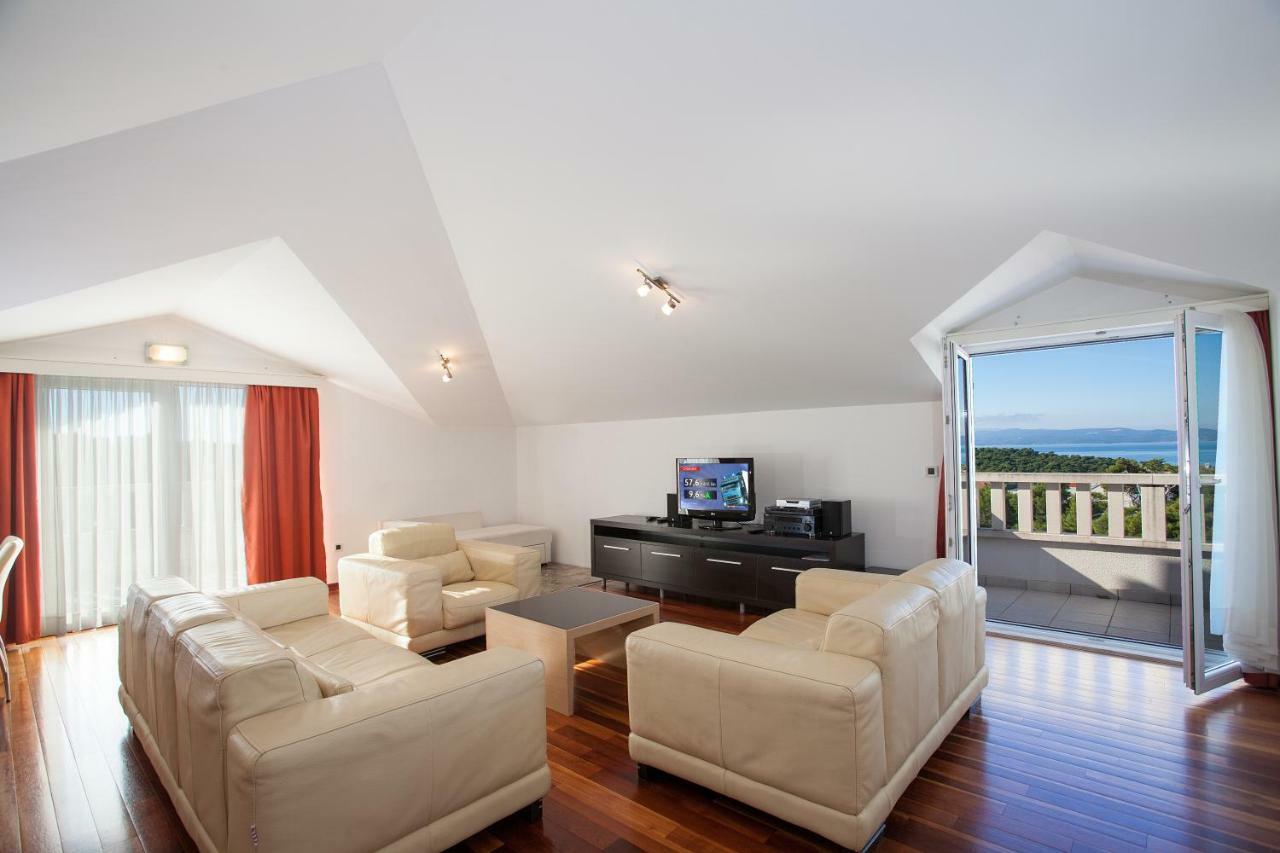 Villa Luce Mit Pool Makarska Ruang foto